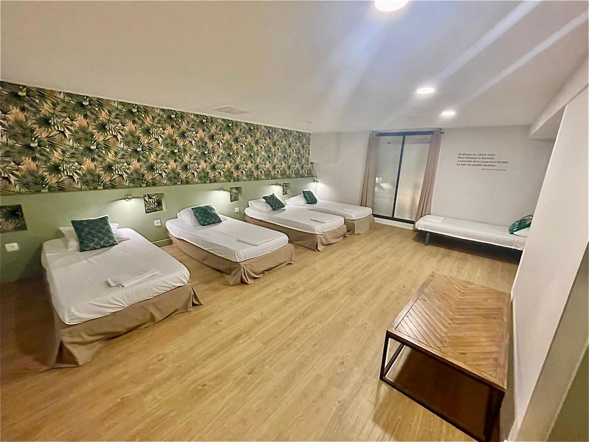 Georges Hostel & Cafe سُت المظهر الخارجي الصورة